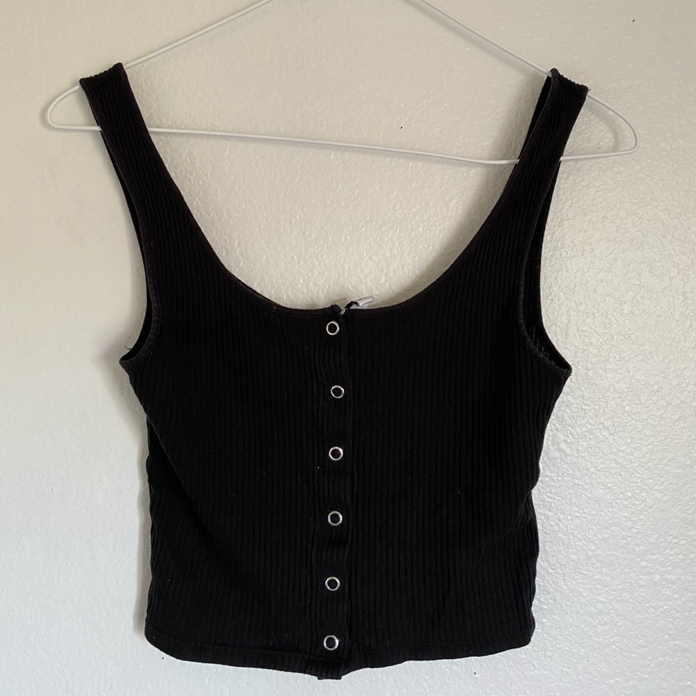 Black Cropped Button Tank